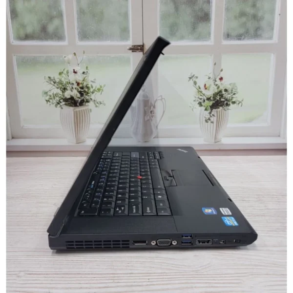 LAPTOP LENOVO THINKPAD W520 CORE I7-2720QM-RAM DDR3 8GB-SSD 128GB-DVD