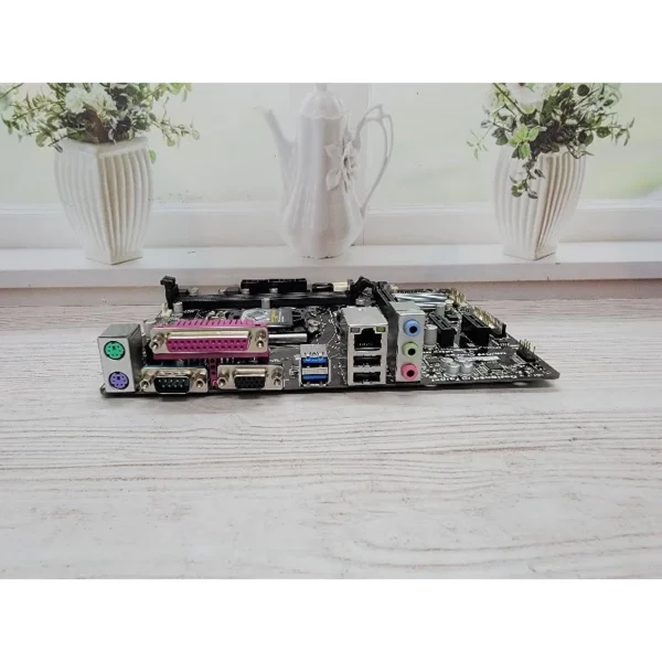 MOTHERBOARD GIGABYTE GA-H81M-DS2 SOCKET 1150 GARANSI 1 TAHUN