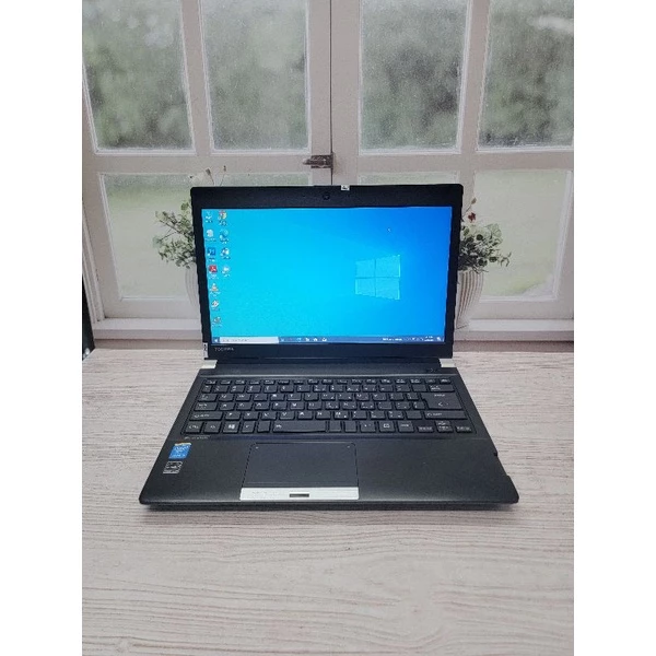 LAPTOP TOSHIBA R734 CORE I5 GEN4-RAM 4GB-SSD 128GB-WEBCAM