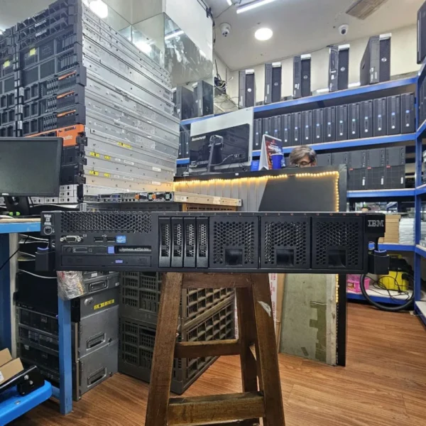Server IBM System X3750 M4 Xeon E5-4650 32 core 64 thread Garansi toko 6 bulan - RAM 32GB