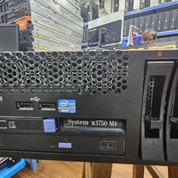 Server IBM System X3750 M4 Xeon E5-4650 32 core 64 thread Garansi toko 6 bulan - RAM 32GB